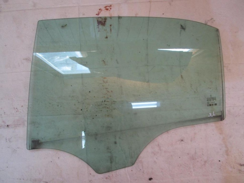 Стекло заднее левое MERCEDES-BENZ E-класс W212/S212/C207/A207 (2009 - 2013) фото 1 — Разборка Мерседес