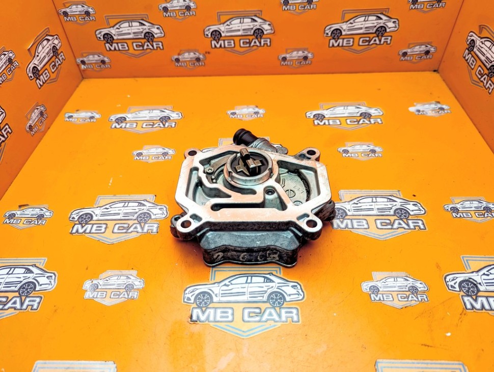 Насос вакуумный MERCEDES-BENZ CLA-класс C117/X117 рестайлинг (2016 - 2019) фото 1 &mdash; Разборка Мерседес