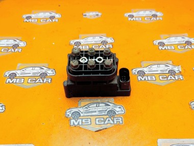 Блок клапанов пневмоподвески MERCEDES-BENZ M-класс W164 (2005 - 2008) &mdash; Разборка Мерседес