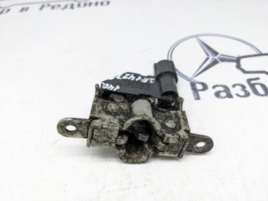 Замок капота MERCEDES-BENZ S-класс W140 (1991 - 1998) — Разборка Мерседес