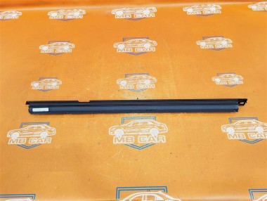 Шторка задней двери MERCEDES-BENZ S-класс W220 рестайлинг (2002 - 2005) — Разборка Мерседес