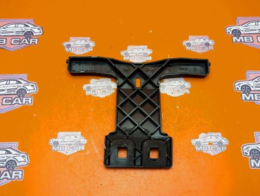 Кронштейн MERCEDES-BENZ C-класс W204/S204 (2006 - 2011) — Разборка Мерседес