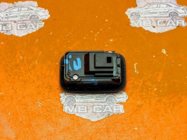 Кнопка открытия багажника MERCEDES-BENZ C-класс W204/S204 (2006 - 2011) — Разборка Мерседес