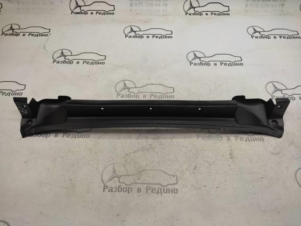 Водосток MERCEDES-BENZ GLE-класс W166 (2015 - 2018) фото 1 — Разборка Мерседес