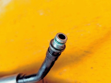 Трубка ГУРа MERCEDES-BENZ M-класс W164 рестайлинг (2008 - 2011) &mdash; Разборка Мерседес