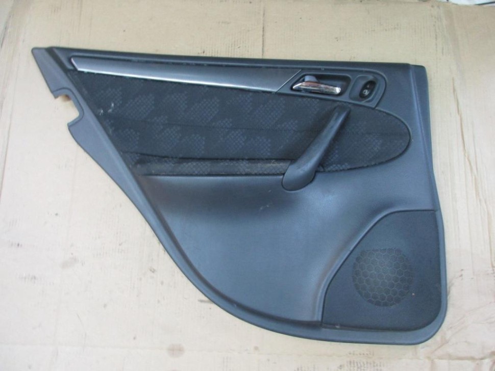 Карта двери задняя левая MERCEDES-BENZ C-класс W203/S203/CL203 (2000 - 2004) фото 1 — Разборка Мерседес