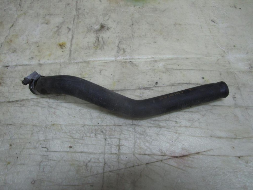 Патрубок ОЖ MERCEDES-BENZ Sprinter W901-905 (1995 - 2006) фото 1 — Разборка Мерседес