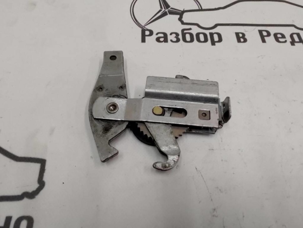 Механизм ручника MERCEDES-BENZ E-класс W210/S210 (1995 - 1999) фото 1 — Разборка Мерседес