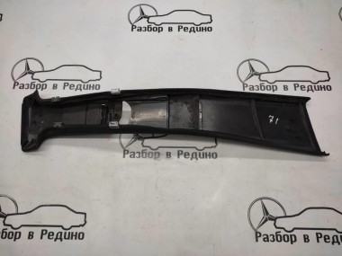 Накладка средней стойки MERCEDES-BENZ E-класс W210/S210 (1995 - 1999) — Разборка Мерседес