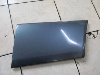 Молдинг крыла левый MERCEDES-BENZ E-класс W124/S124/C124/A124 (1984 - 1997) — Разборка Мерседес