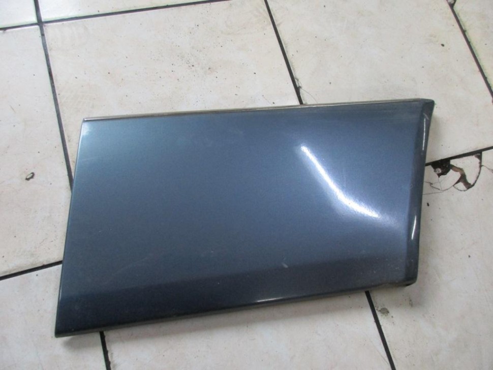 Молдинг крыла левый MERCEDES-BENZ E-класс W124/S124/C124/A124 (1984 - 1997) фото 1 — Разборка Мерседес