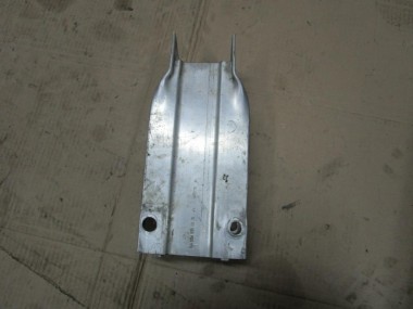 Кронштейн усилителя переднего бампера MERCEDES-BENZ C-класс W204/S204 (2006 - 2011) — Разборка Мерседес