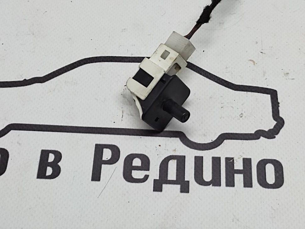 Концевик двери MERCEDES-BENZ E-class w211 фото 1 — Разборка Мерседес