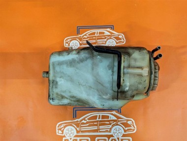Бачок омывателя MERCEDES-BENZ W124 W124/S124/C124/A124 (1984 - 1993) — Разборка Мерседес