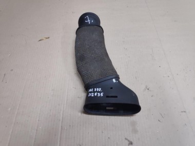 Патрубок воздушный MERCEDES-BENZ SLK-класс R171 (2004 - 2008) — Разборка Мерседес