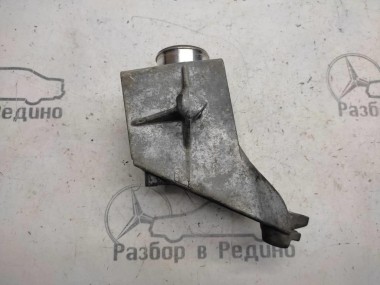 Лапа левая MERCEDES-BENZ Vito W639 (2003 - 2010) — Разборка Мерседес