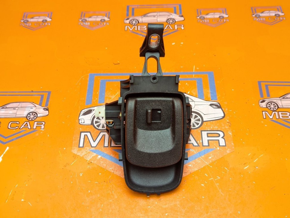 Ручка открытия багажника MERCEDES-BENZ E-класс W211/S211 (2002 - 2006) фото 1 &mdash; Разборка Мерседес