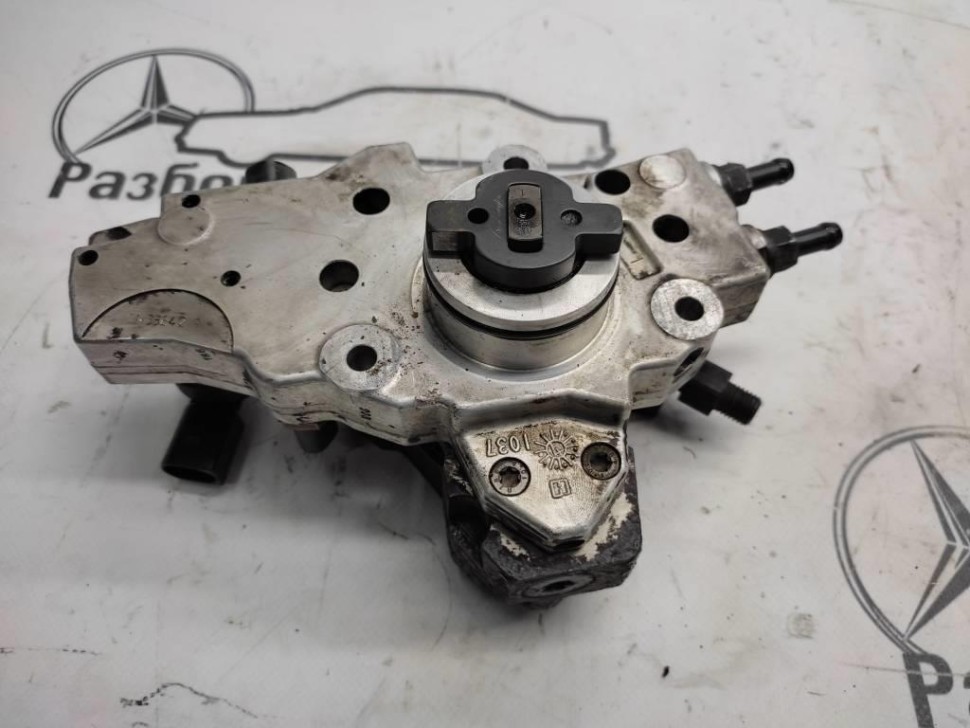 ТНВД MERCEDES-BENZ C-класс W203/S203/CL203 (2000 - 2004) фото 1 — Разборка Мерседес