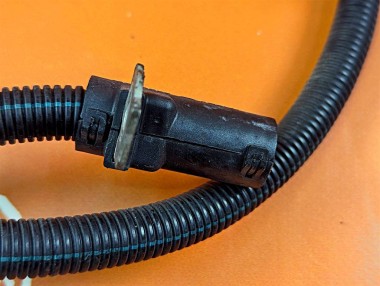 Провод стартера MERCEDES-BENZ C-класс W204/S204 (2006 - 2011) — Разборка Мерседес