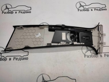 Накладка средней стойки MERCEDES-BENZ GLC-класс X253 (2015 - 2019) — Разборка Мерседес