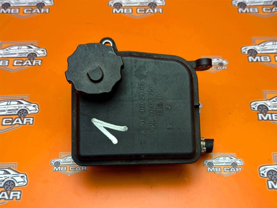 Бачок ГУРа MERCEDES-BENZ C-класс W204/S204/С204 рестайлинг (2011 - 2015) фото 1 — Разборка Мерседес