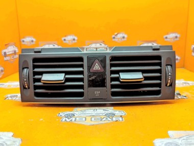 Воздуховод центральный MERCEDES-BENZ C-класс W204/S204 (2006 - 2011) &mdash; Разборка Мерседес
