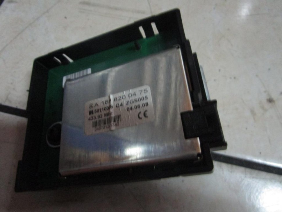 Антенна MERCEDES-BENZ A-класс W169 рестайлинг (2008 - 2012) фото 1 — Разборка Мерседес