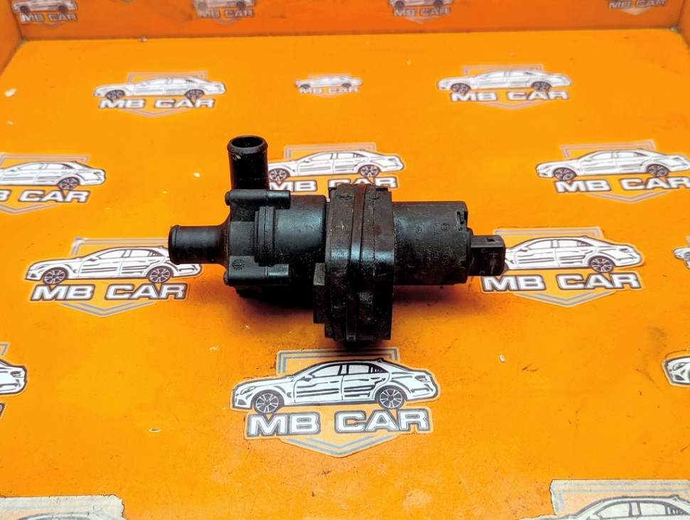 Насос циркуляционный MERCEDES-BENZ M-класс W163 рестайлинг (2001 - 2005) фото 1 &mdash; Разборка Мерседес