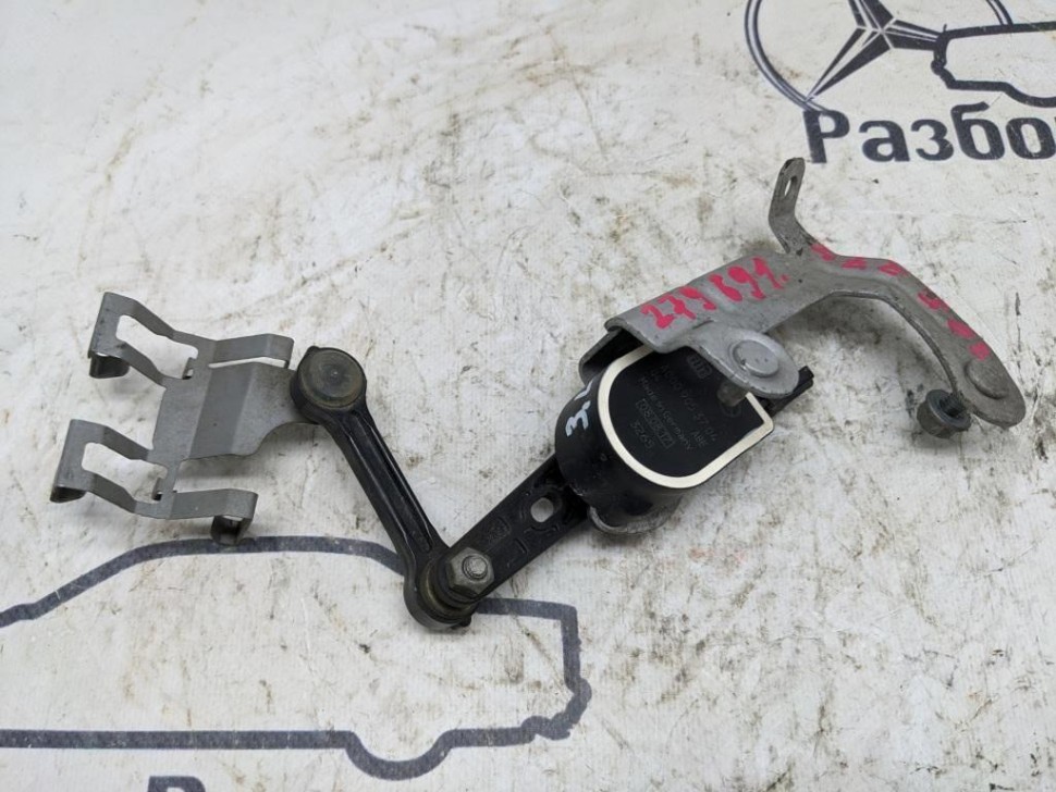 Датчик уровня пола MERCEDES-BENZ C-класс W205/S205/C205/A205 (2014 - 2018) фото 1 — Разборка Мерседес