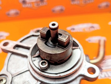 Насос вакуумный MERCEDES-BENZ E-класс W210/S210 рестайлинг (1999 - 2003) — Разборка Мерседес