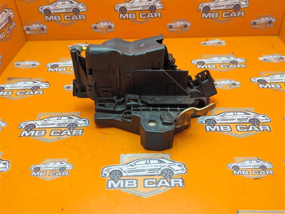 Замок двери передней левой MERCEDES-BENZ E-класс W210/S210 (1995 - 1999) фото 1 — Разборка Мерседес