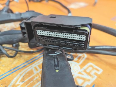 Проводка моторная MERCEDES-BENZ S-класс W221 (2005 - 2009) — Разборка Мерседес