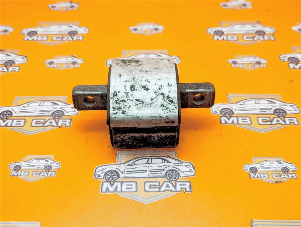 Опора КПП MERCEDES-BENZ C-класс W203/S203/CL203 (2000 - 2004) фото 1 — Разборка Мерседес