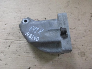 Лапа правая MERCEDES-BENZ CLS-класс C218/X218 (2010 - 2014) — Разборка Мерседес