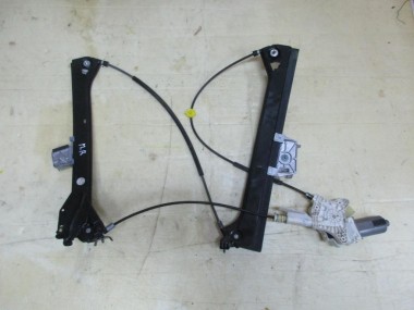 Стеклоподъемник передний правый MERCEDES-BENZ CLK-класс C209/W209 (2002 - 2005) — Разборка Мерседес