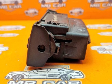 Воздуховод MERCEDES-BENZ E-класс W124/S124/C124/A124 (1984 - 1997) — Разборка Мерседес