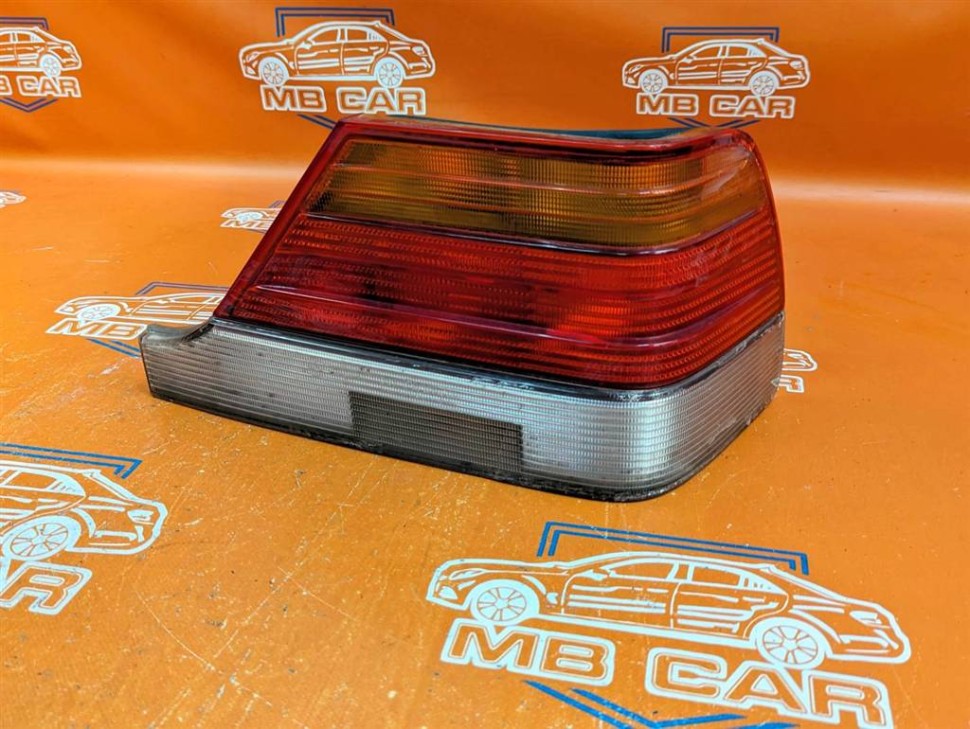 Фонарь задний правый MERCEDES-BENZ S-класс W140 (1991 - 1998) фото 1 — Разборка Мерседес