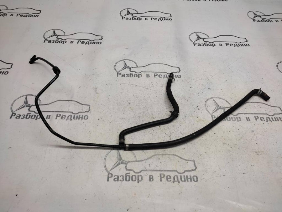 Трубка вентиляции расширительного бака MERCEDES-BENZ R-класс W251 (2005 - 2007) фото 1 — Разборка Мерседес
