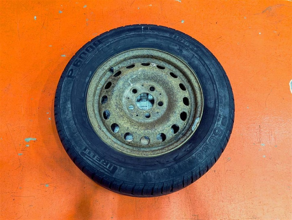 Запасное колесо MERCEDES-BENZ Vito W638 (1996 - 2003) фото 1 — Разборка Мерседес