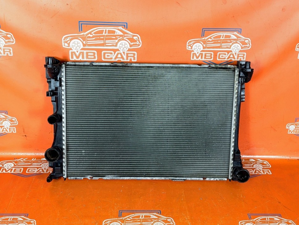 Радиатор MERCEDES-BENZ E-класс W212/S212/C207/A207 рестайлинг (2013 - 2016) фото 1 &mdash; Разборка Мерседес