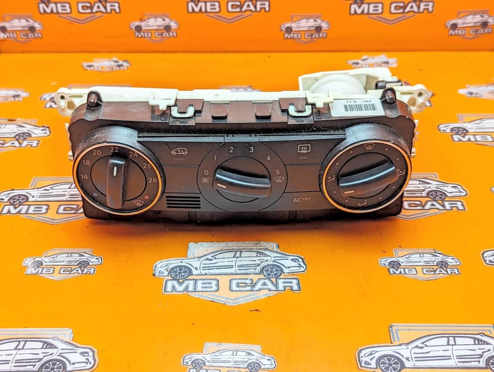 Панель управления климатом MERCEDES-BENZ A-класс W169 (2004 - 2008) фото 1 — Разборка Мерседес