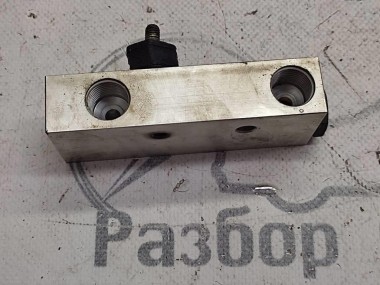 Распределитель гидроподвески MERCEDES-BENZ S-класс W220 рестайлинг (2002 - 2005) — Разборка Мерседес