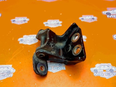 Петля двери MERCEDES-BENZ M-класс W163 рестайлинг (2001 - 2005) — Разборка Мерседес