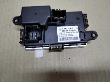 Реле моторчика печки MERCEDES-BENZ E-класс W212/S212/C207/A207 (2009 - 2013) — Разборка Мерседес