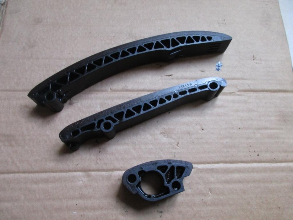 Успокоитель цепи ГРМ MERCEDES-BENZ Vito W638 (1996 - 2003) фото 1 — Разборка Мерседес