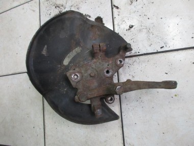 Кулак поворотный передний левый MERCEDES-BENZ W124 W124/S124/C124/A124 (1984 - 1993) — Разборка Мерседес