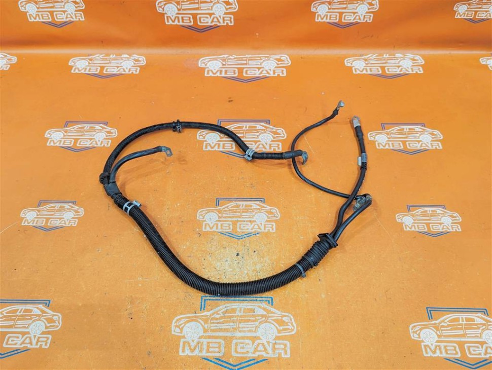 Провод стартера MERCEDES-BENZ S-класс W221 (2005 - 2009) фото 1 — Разборка Мерседес