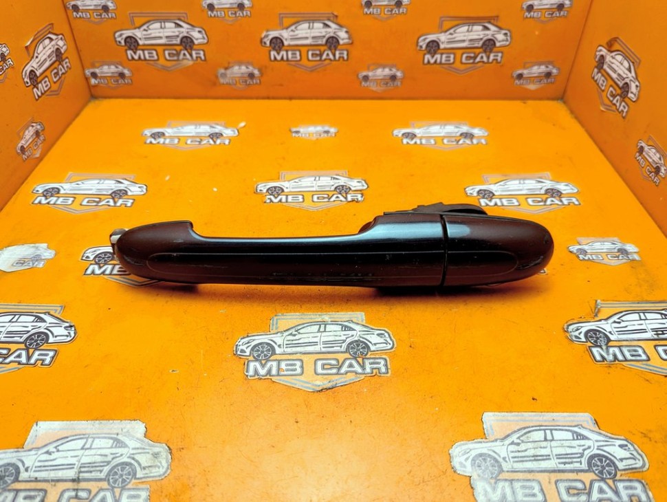 Ручка двери наружняя MERCEDES-BENZ V-класс W639 (2003 - 2014) фото 1 &mdash; Разборка Мерседес