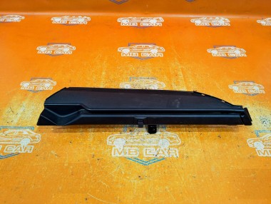 Направляющая шторки багажника MERCEDES-BENZ C-класс W204/S204 (2006 - 2011) — Разборка Мерседес