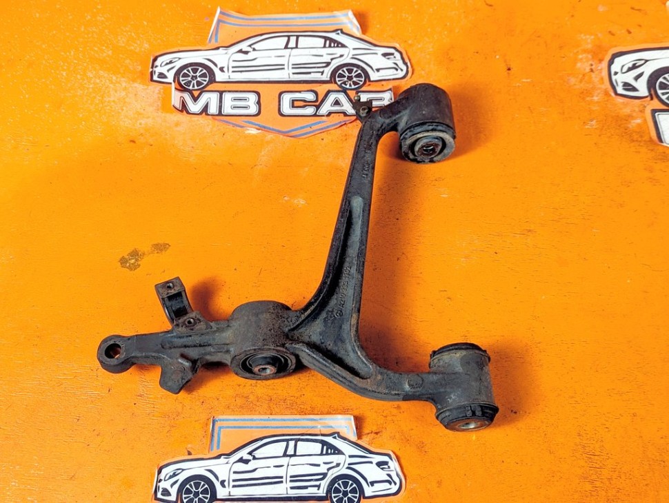 Рычаг передний нижний правый MERCEDES-BENZ E-класс W210/S210 рестайлинг (1999 - 2003) фото 1 &mdash; Разборка Мерседес